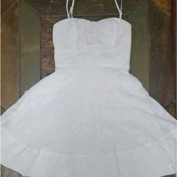 Trixxi size 3 white lace dress - Picture 1 of 15
